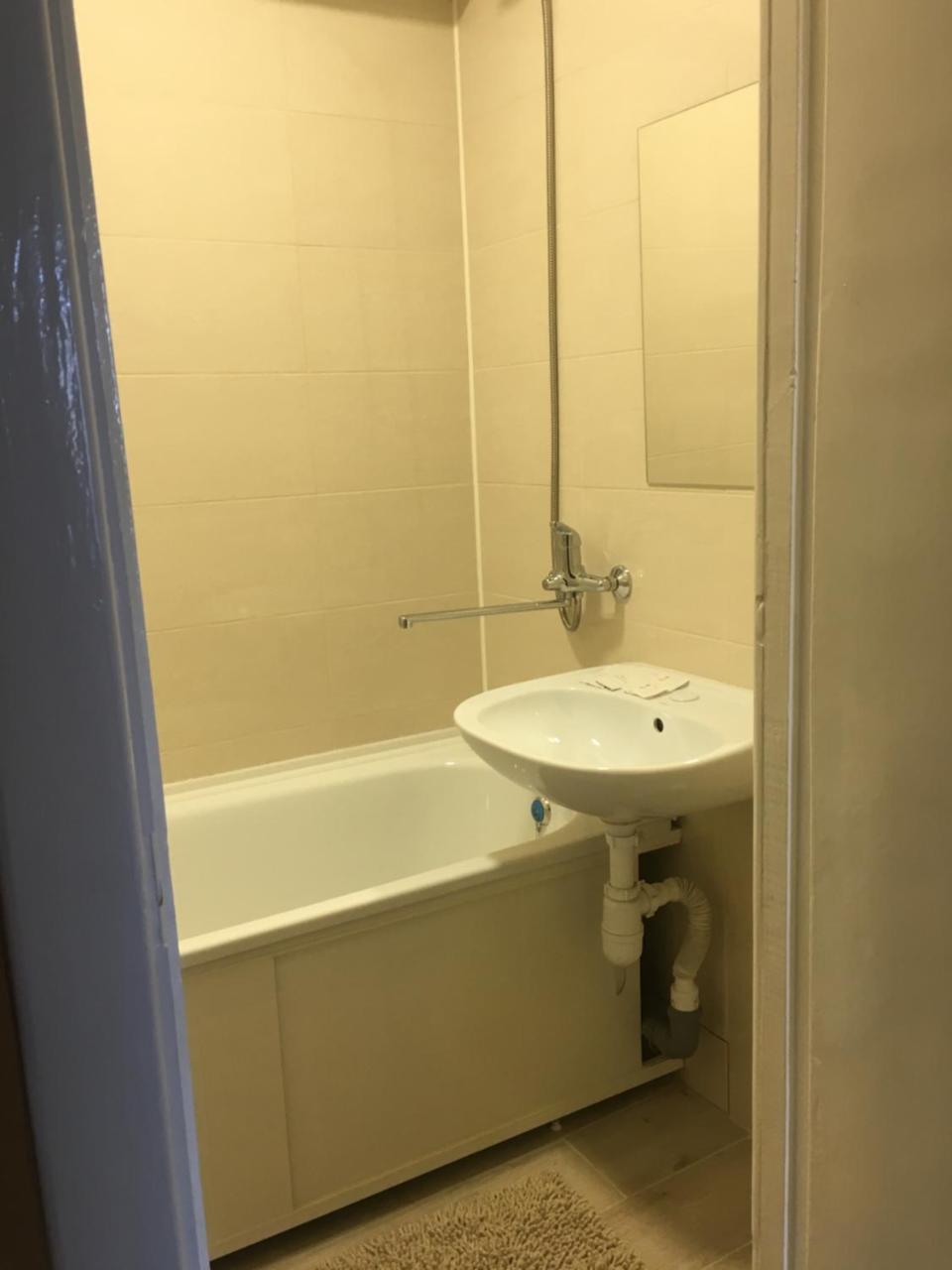 Apartment апарт *